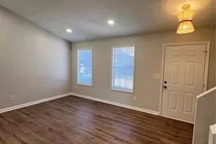851 Shore Dr, Lithonia, GA 30058 - Photo 6