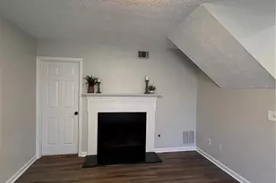 851 Shore Dr, Lithonia, GA 30058 - Photo 12