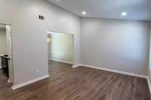 851 Shore Dr, Lithonia, GA 30058 - Photo 4