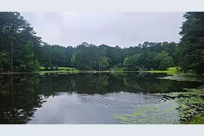 3189 Spring Lake Dr NE, Conyers, GA 30013 - Photo 12