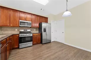 1999 Hailston Ln, Duluth, GA 30097 - Photo 10