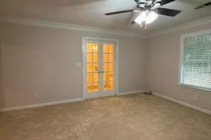 644 Laufin Ct, Lawrenceville, GA 39943 - Photo 10