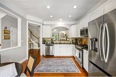 2275 Limehurst Drive NE, Atlanta, GA 30319 - Photo 4