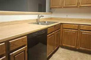 113 Hampshire Ct, Avondale Estates, GA 30002 - Photo 12