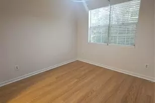 113 Hampshire Ct, Avondale Estates, GA 30002 - Photo 10