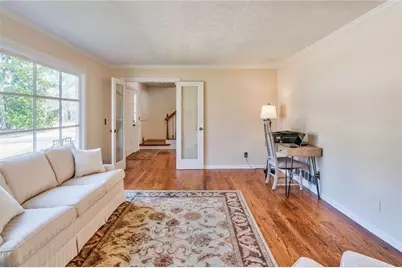 4010 Mansion Drive, Marietta, GA 30062 - Photo 6