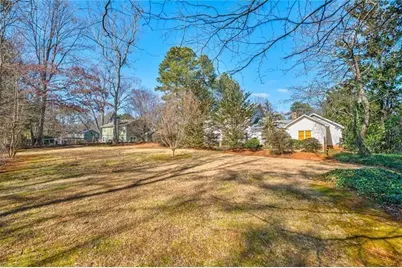 4010 Mansion Drive, Marietta, GA 30062 - Photo 22