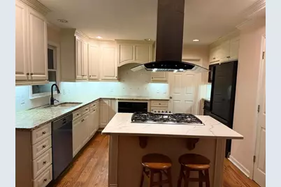 4010 Mansion Drive, Marietta, GA 30062 - Photo 10
