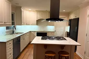 4010 Mansion Dr, Marietta, GA 30062 - Photo 10