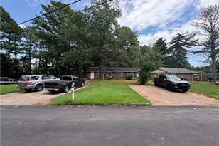 4227 Woodwin Ct, Atlanta, GA 30360 - Photo 2