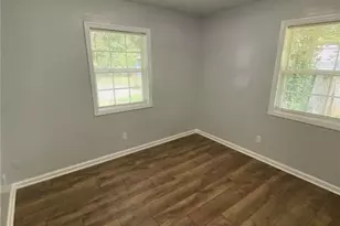 5335 Lee Cir, Forest Park, GA 30297 - Photo 16