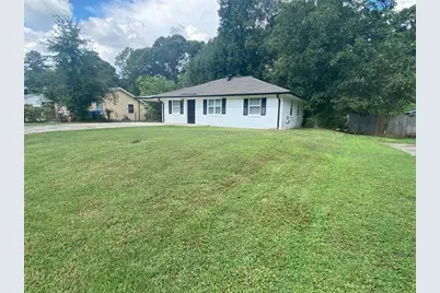 5335 Lee Cir, Forest Park, GA 30297 - Photo 4