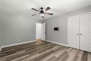 1300 Chipping Ct, Roswell, GA 30076 - Photo 28