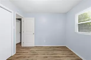 2197 Swallow Cir SE, Atlanta, GA 30315 - Photo 18
