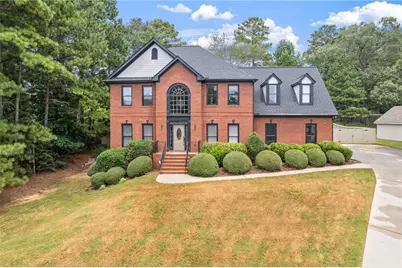 2310 Pine Haven Court, Grayson, GA 30017 - Photo 2