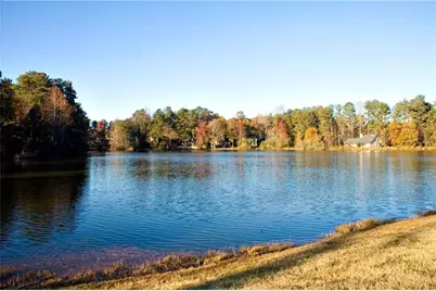 4941 Isle Royal Court, Stone Mountain, GA 30088 - Photo 14