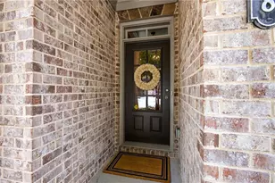 2538 Skyland Dr NE, Atlanta, GA 30319 - Photo 2