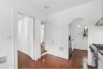 3054 Peachtree Drive NE, Atlanta, GA 30305 - Photo 14