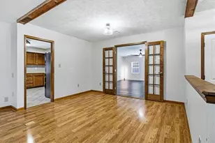 1351 Minix Rd, Sharpsburg, GA 30277 - Photo 6