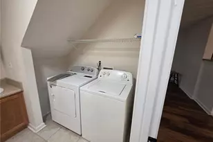 1011 Estes Dr SW, Atlanta, GA 30310 - Photo 10