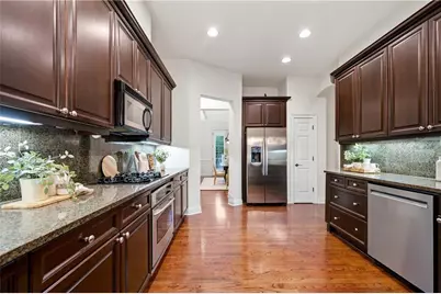 5806 Riverstone Circle #10, Atlanta, GA 30339 - Photo 10