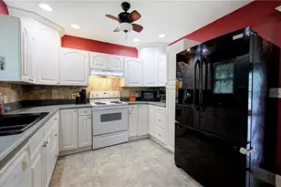 33 Covered Springs Dr NE, Rome, GA 30165 - Photo 6