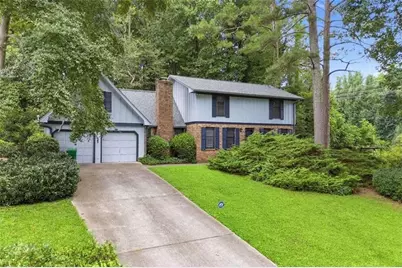 5270 N Peachtree Road N, Atlanta, GA 30338 - Photo 2