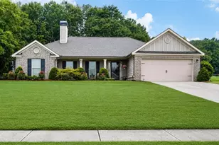 107 Cooper Ct, Statham, GA 30666 - Photo 1