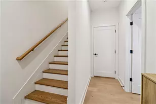 1229 Chelsea Cir NW, Atlanta, GA 30318 - Photo 44