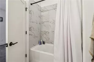1229 Chelsea Cir NW, Atlanta, GA 30318 - Photo 30