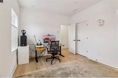 1229 Chelsea Circle NW, Atlanta, GA 30318 - Photo 32