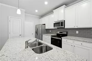 5350 Fox Den Rd, Oakwood, GA 30566 - Photo 10