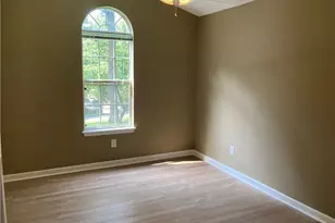 6110 Lakeside Ct, Gainesville, GA 30506 - Photo 12