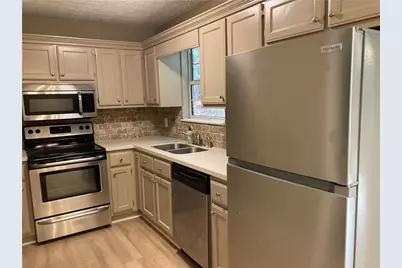 6110 Lakeside Court, Gainesville, GA 30506 - Photo 6