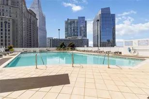 3324 Peachtree Rd NE, Atlanta, GA 30326 - Photo 32