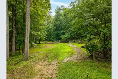 1117 Rambling Road, Fairmount, GA 30139 - Photo 8