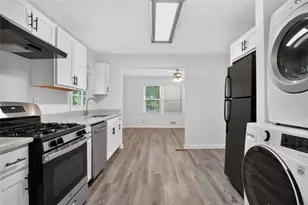 862 Slaton St, Forest Park, GA 30297 - Photo 4
