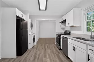 862 Slaton St, Forest Park, GA 30297 - Photo 2