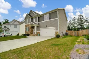 386 Thompson Dr, Dallas, GA 30132 - Photo 4