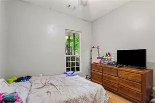 319 W Broadway St, Griffin, GA 30223 - Photo 14
