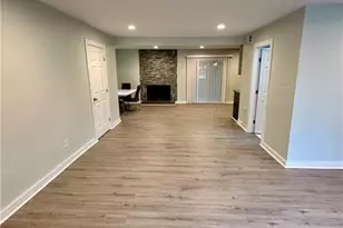 1258 Creekside Ct SE, Smyrna, GA 30080 - Photo 10