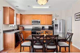 124 Wiley Parc Cir, Woodstock, GA 30188 - Photo 6