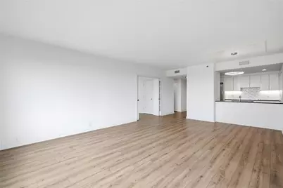 3481 Lakeside Drive NE #1702, Atlanta, GA 30326 - Photo 6