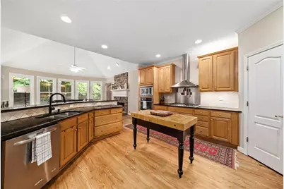 915 Sentry Ridge Crossing, Suwanee, GA 30024 - Photo 12