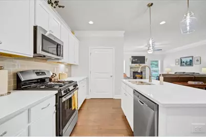 329 Ellington Drive, Canton, GA 30115 - Photo 10