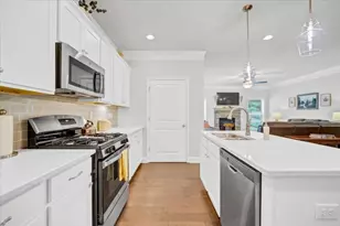 329 Ellington Dr, Canton, GA 30115 - Photo 10