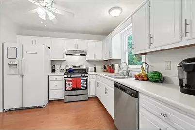 4155 Stephanie Circle SE, Conyers, GA 30013 - Photo 12