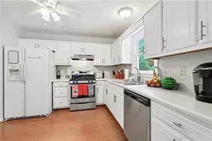 4155 Stephanie Cir SE, Conyers, GA 30013 - Photo 12