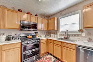 4654 Pine Isle Way, Buford, GA 30518 - Photo 26