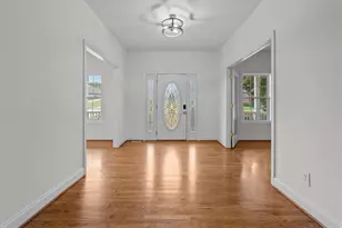 120 Camilla Dr, Carrollton, GA 30116 - Photo 8
